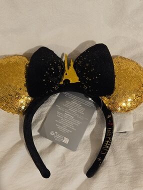 Disney Paris Mickey Ears NWT